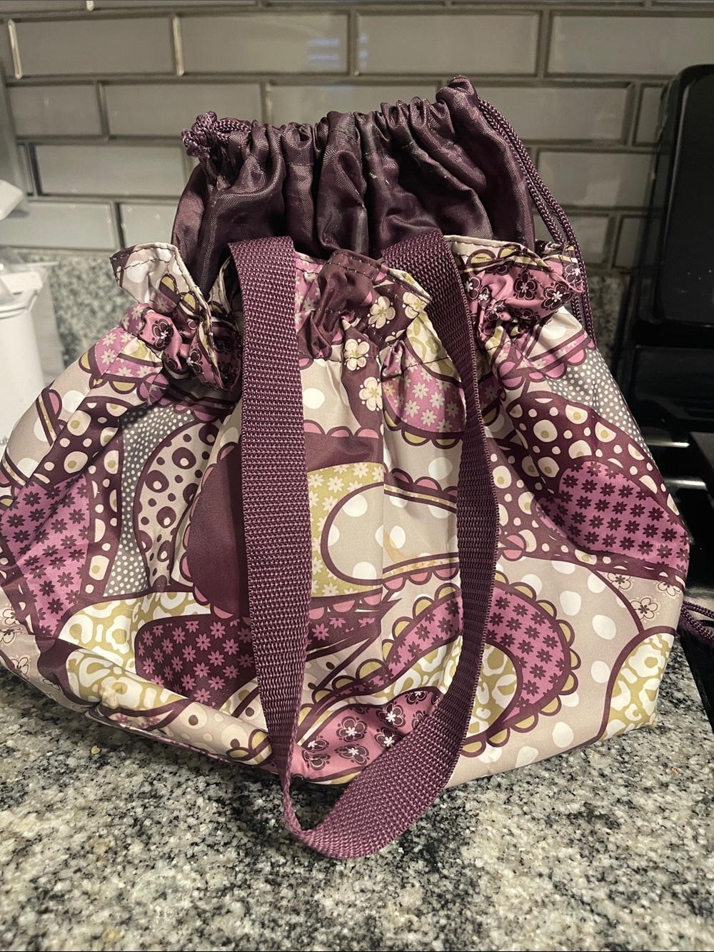 Thirty-One Drawstring Tote Bag in Plum and Cream